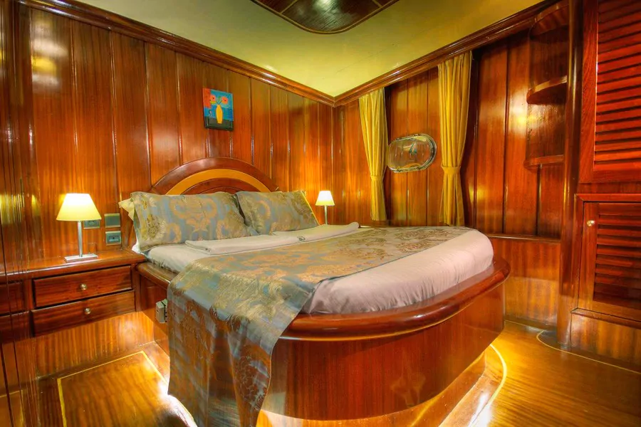 15-diva-deniz-double-cabin.jpg